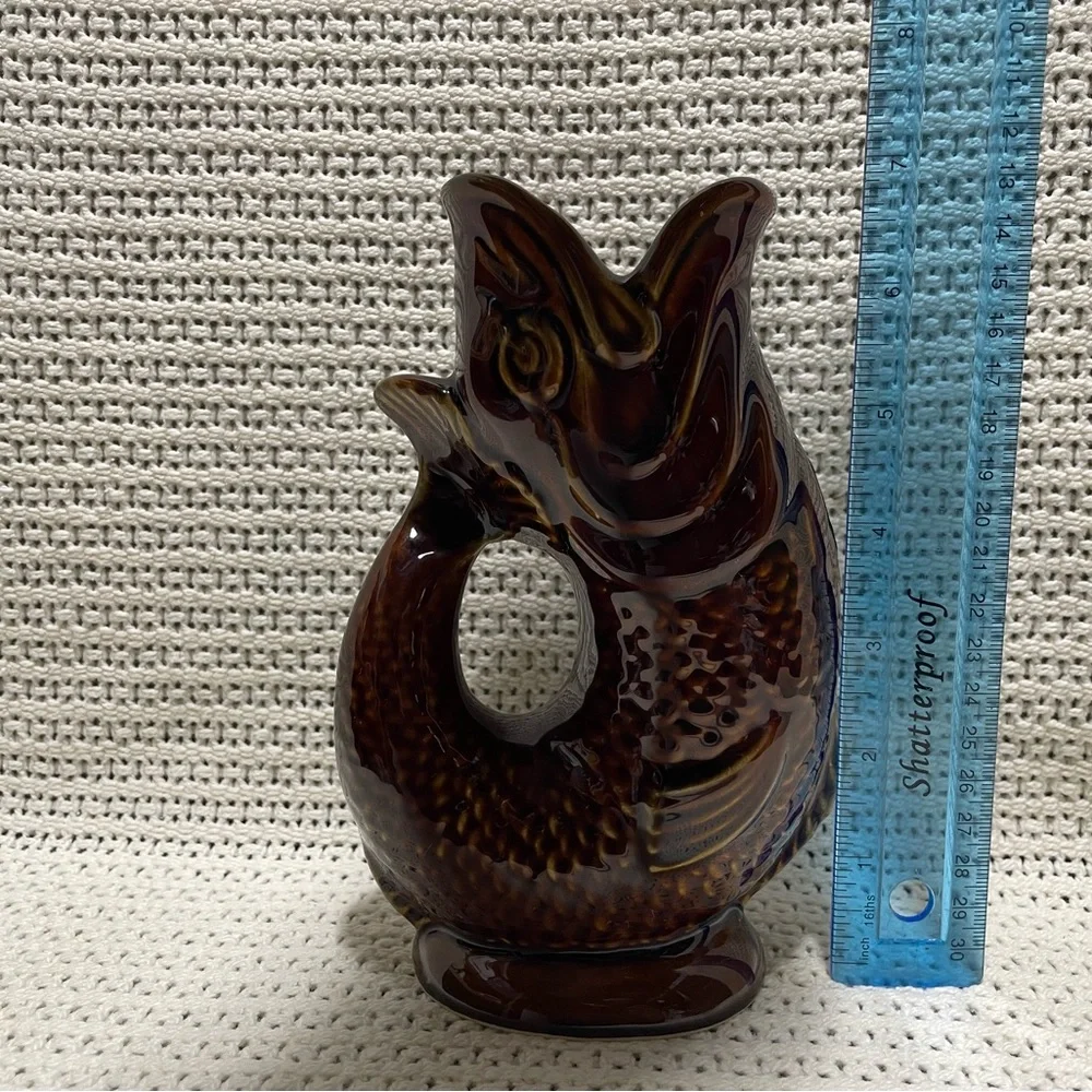 Vintage Brown Fish Glug - Picture 9 of 9